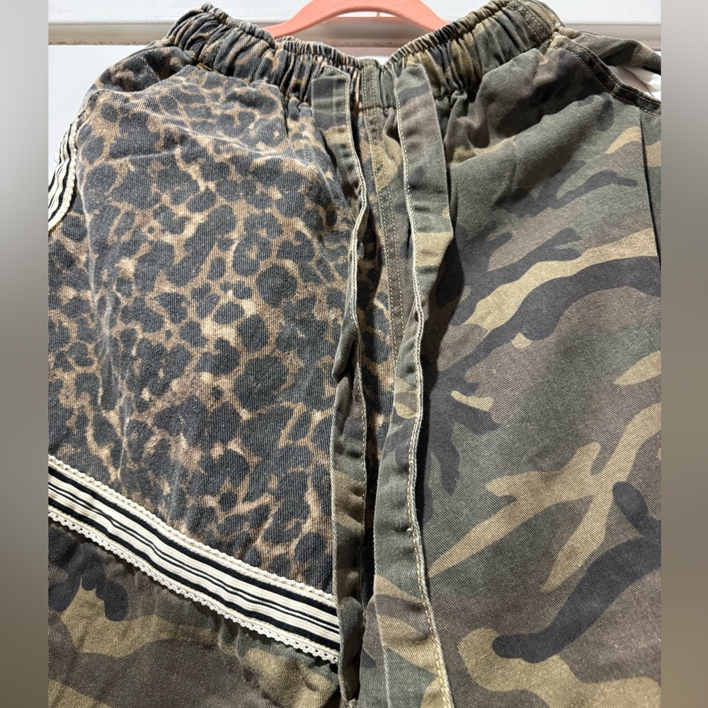 POL Camo Green and Animal Print Elastic Waist Pants - Picture 3 of 7